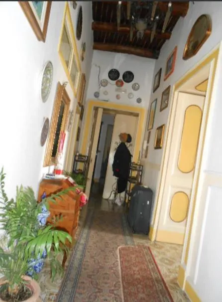 Daire Sulle Tracce Di Sofia Loren Napoli İtalya